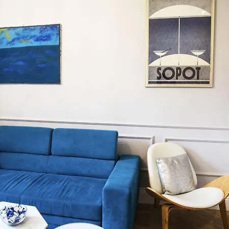 Maya's Flats & 44 - 3 On C Гданьск